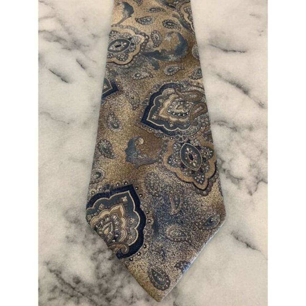 Cambridge Classics Mervyns Vintage 100% Italian Silk Paisley Tie Made In USA